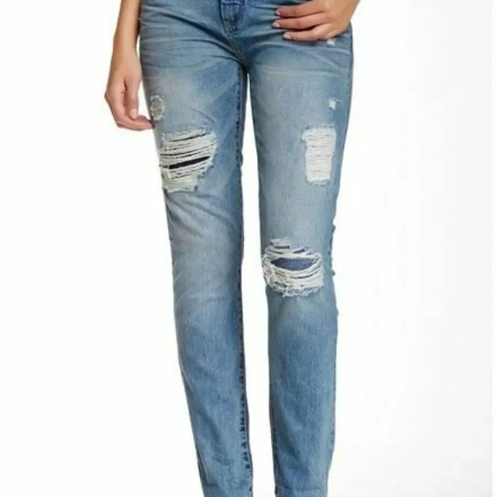 Blanknyc Womens Jeans Sz 28 Blue Straight Ripped